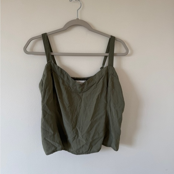 Abercrombie and fitch green tank top XL - Picture 1 of 3